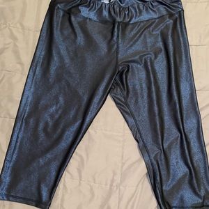 Plus size crop leggings. Size 22/24